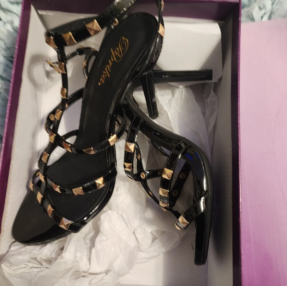 Sexy flirty heels